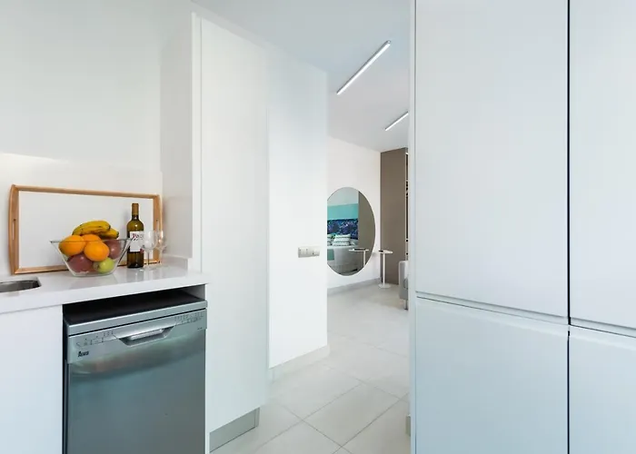 Edison Building 102 By Canariasgetaway